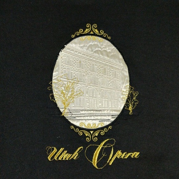 Utah‎ Opera Sweatshirt Womens Medium Black Embroidered Crew Neck Long Sleeve - Picture 1 of 7